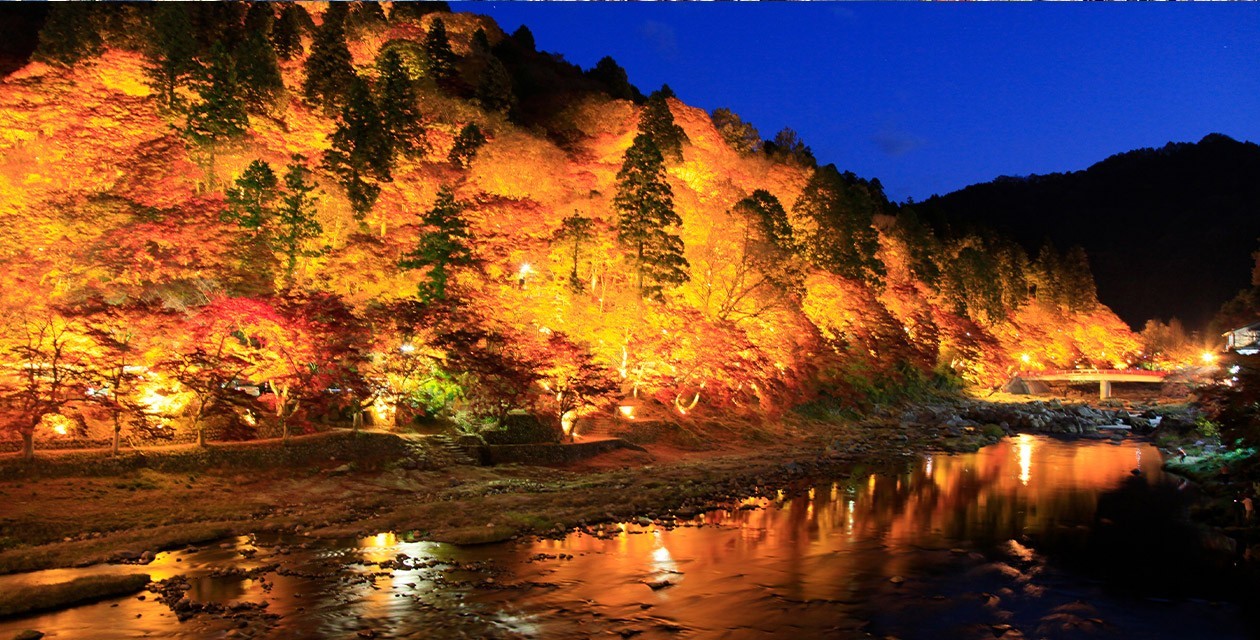 香嵐渓で紅葉狩り