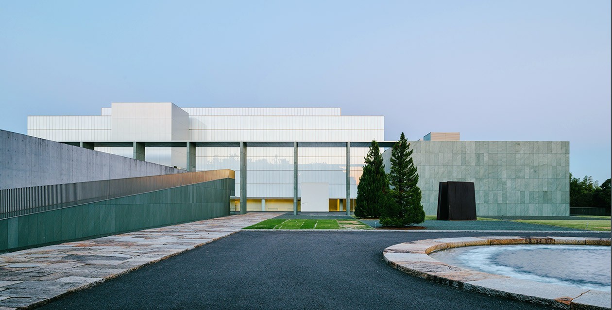 豊田市美術館