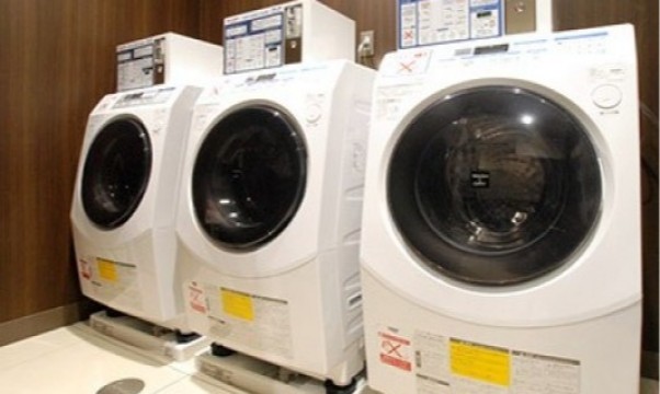 Coin-operated laundry