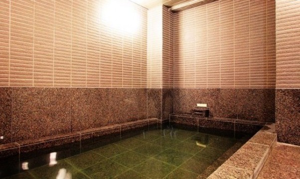 Separate Men's and Women's Large Baths