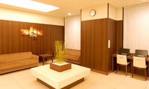 Lobby and Internet Corner