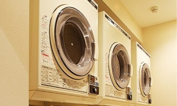 Coin-operated laundry