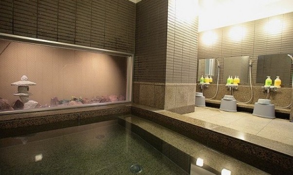 Public bath (with sauna)