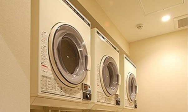 Coin-operated laundry