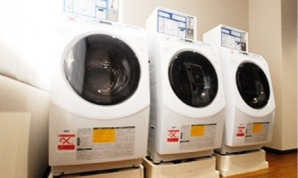 Coin-operated laundry