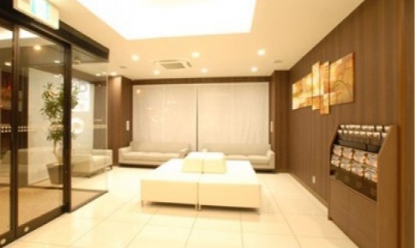 Lobby and Internet Corner