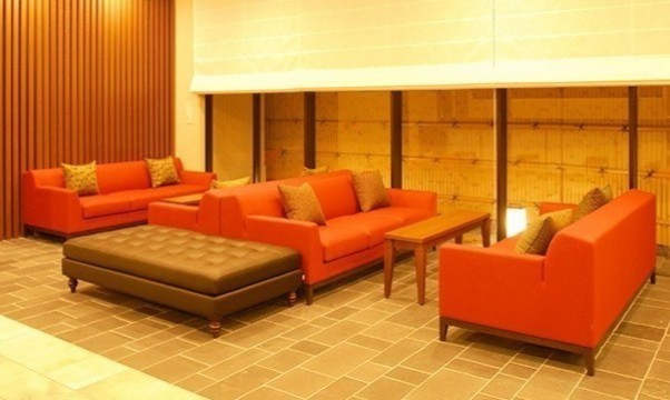 Lobby and Internet Corner